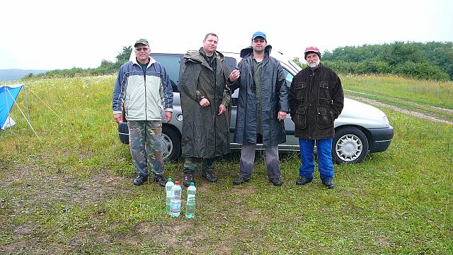 200 A este raz, koncime kvoli zlemu pocasiu, intenzivny dazd, vietor a zima.JPG